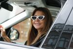 Amsterdam 3 juli 2019
Olcay Gulsen met aparte zonnebril in haar auto in Amsterdam