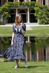 Den Haag 19 juli 2019
Jaarlijkse fotouurtje in de thuisn van Huis ten Bosch . Aanwezig Koning Willem Alexander Koningin Maxima Prinses Amalia Alexia en Ariane.