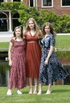 Den Haag 19 juli 2019
Jaarlijkse fotouurtje in de thuisn van Huis ten Bosch . Aanwezig Koning Willem Alexander Koningin Maxima Prinses Amalia Alexia en Ariane.