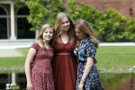 Den Haag 19 juli 2019
Jaarlijkse fotouurtje in de thuisn van Huis ten Bosch . Aanwezig Koning Willem Alexander Koningin Maxima Prinses Amalia Alexia en Ariane.
