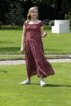Den Haag 19 juli 2019
Jaarlijkse fotouurtje in de thuisn van Huis ten Bosch . Aanwezig Koning Willem Alexander Koningin Maxima Prinses Amalia Alexia en Ariane.