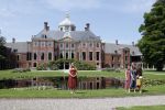 Den Haag 19 juli 2019
Jaarlijkse fotouurtje in de thuisn van Huis ten Bosch . Aanwezig Koning Willem Alexander Koningin Maxima Prinses Amalia Alexia en Ariane.