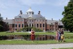 Den Haag 19 juli 2019
Jaarlijkse fotouurtje in de thuisn van Huis ten Bosch . Aanwezig Koning Willem Alexander Koningin Maxima Prinses Amalia Alexia en Ariane.