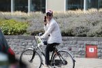 Den Haag 26 juli 2019
Rogier Smit ( paleis voor een prikkie) op de fiets in Den Haag.