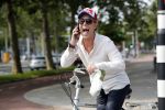 Den Haag 26 juli 2019
Rogier Smit ( paleis voor een prikkie) op de fiets in Den Haag.