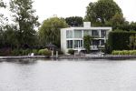 Loosdrecht 14 juli 2019
Huis van Ron Brandsteder aan de Loosdrechtse plassen.