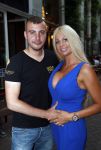 Amsterdam 27 juli 2019
Maron Hill heeft surprise etentje met vrienden georganiseers bij restaurant Genroku voor zijn zwangere vriendin Samantha de Jong ( Barbie)
