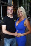 Amsterdam 27 juli 2019
Maron Hill heeft surprise etentje met vrienden georganiseers bij restaurant Genroku voor zijn zwangere vriendin Samantha de Jong ( Barbie)