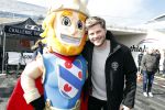 Heerenveen, 17 Maart 2019
Tim Douwsma met nieuwe vriendin