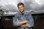 Amsterdam 26 oktober 2017 
De deelnemers-presentatie van het tv-programma Into The Waves 
Tim Douwsma