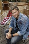 Amsterdam 26 oktober 2017 
De deelnemers-presentatie van het tv-programma Into The Waves 
Tim Douwsma