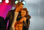 Amsterdam 8 mei 2015  
Cast van Grease met oa Tim Douwsma en Vajen v d Bosch