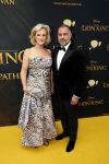 Amsterdam 15 juli 2019
Premiere the lion king in tuschinski. Tineke Schiuten kwam met haar manager