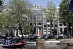 Amsterdam 17 juli 2019
Virgil v Dijk heeft in amsterdam aan de grachten een prachtig huis/appartement gekocht.