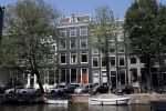 Amsterdam 17 juli 2019
Virgil v Dijk heeft in amsterdam aan de grachten een prachtig huis/appartement gekocht.