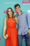 Amsterdam 29 juli 2020
Premiere alles is zoals het zou moeten zijn in euroscoop, De film is naar een boek van Daphne Deckers. Daphne kwam met haar man Richard Krajicek hun kinderen Emma en Alec en de vriendin van Alec