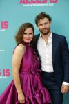 Amsterdam 29 juli 2020
Premiere alles is zoals het zou moeten zijn in euroscoop, De film is naar een boek van Daphne Deckers. Barbara Sloesen kwam met haar vriend en haar ouders