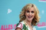 Amsterdam 29 juli 2020
Premiere alles is zoals het zou moeten zijn in euroscoop, De film is naar een boek van Daphne Deckers. Daphne kwam met haar man Richard Krajicek hun kinderen Emma en Alec en de vriendin van Alec