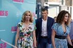Amsterdam 29 juli 2020
Premiere alles is zoals het zou moeten zijn in euroscoop, De film is naar een boek van Daphne Deckers. Daphne kwam met haar man Richard Krajicek hun kinderen Emma en Alec en de vriendin van Alec