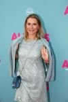 Amsterdam 29 juli 2020
Premiere alles is zoals het zou moeten zijn in euroscoop, De film is naar een boek van Daphne Deckers. Elle v Rijn kwam met een vriendin