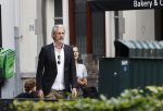 Amsterdam 24 juli 2020
Marcel Wanders met zijn dochter aan het lunchen
