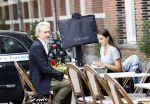 Amsterdam 24 juli 2020
Marcel Wanders met zijn dochter aan het lunchen