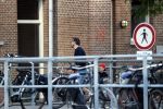 Rotterdam 22 juli 2020
Mattie Valk met zijn vriendin en haar zoontje bij zijn huis/appartement