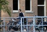 Rotterdam 22 juli 2020
Mattie Valk met zijn vriendin en haar zoontje bij zijn huis/appartement