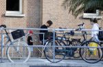 Rotterdam 22 juli 2020
Mattie Valk met zijn vriendin en haar zoontje bij zijn huis/appartement