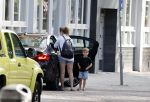 Rotterdam 22 juli 2020
Mattie Valk met zijn vriendin en haar zoontje bij zijn huis/appartement