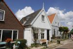 Amsterdam Durgerdam 21 juli 2020
Pepijn Crone zijn huis en het huis waar Merel Westrik gaat wonen