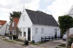 Amsterdam Durgerdam 21 juli 2020
Pepijn Crone zijn huis en het huis waar Merel Westrik gaat wonen
