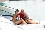 ibiza 1 augustus 2020
Michael v Gerwen en zijn vrouw Daphne met hun kinderen Zoe en Mike op ibiza . Ze gingen heerlijk met een boot varen