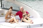 ibiza 1 augustus 2020
Michael v Gerwen en zijn vrouw Daphne met hun kinderen Zoe en Mike op ibiza . Ze gingen heerlijk met een boot varen