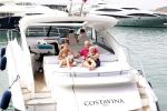ibiza 1 augustus 2020
Michael v Gerwen en zijn vrouw Daphne met hun kinderen Zoe en Mike op ibiza . Ze gingen heerlijk met een boot varen