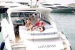 ibiza 1 augustus 2020
Michael v Gerwen en zijn vrouw Daphne met hun kinderen Zoe en Mike op ibiza . Ze gingen heerlijk met een boot varen