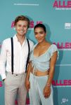 Amsterdam 29 juli 2020
Premiere alles is zoals het zou moeten zijn in euroscoop, De film is naar een boek van Daphne Deckers. Moise Trustfull met vriend Kaj v d Voort `