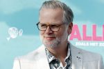Amsterdam 29 juli 2020
Premiere alles is zoals het zou moeten zijn in euroscoop, De film is naar een boek van Daphne Deckers. Patrick Stoof kwam met zijn dochter