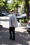 Amsterdam 29 juli 2020
Rose Bertram met Anthony Vos en Mitchel Gray in Amsterdam zuid