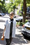 Amsterdam 29 juli 2020
Rose Bertram met Anthony Vos en Mitchel Gray in Amsterdam zuid