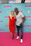 Amsterdam 29 juli 2020
Premiere alles is zoals het zou moeten zijn in euroscoop, De film is naar een boek van Daphne Deckers. Steven Brunswijk met partner