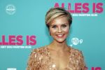 Amsterdam 29 juli 2020
Premiere alles is zoals het zou moeten zijn in euroscoop, De film is naar een boek van Daphne Deckers. Stijn Franken kwam met een vriend