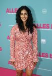 Amsterdam 29 juli 2020
Premiere alles is zoals het zou moeten zijn in euroscoop, De film is naar een boek van Daphne Deckers. Toprak Yalciner