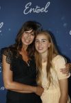 Hilversum, 2 Augustus 2020
Premiere speelfilm ENGEL
Vlinder Kamerling en Isa  Hoes