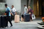 Schiphol Mijdrecht 25 juli 2022
Andre Hazes zijn zoontje Andre jr en ex Monique Westenberg arriveren op schiphol na een vakantie naar Thailand . Ze worden bij het VIP Cenrum opgehaald door Djarno en Diego Hofland die Andre naar het huis van zijn moeder Rachel in Mijdrecht brengen. Monique en Andre Jr gaan met chauffeur naar Berkel en Rodenrijs.