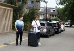 Schiphol Mijdrecht 25 juli 2022
Andre Hazes zijn zoontje Andre jr en ex Monique Westenberg arriveren op schiphol na een vakantie naar Thailand . Ze worden bij het VIP Cenrum opgehaald door Djarno en Diego Hofland die Andre naar het huis van zijn moeder Rachel in Mijdrecht brengen. Monique en Andre Jr gaan met chauffeur naar Berkel en Rodenrijs.