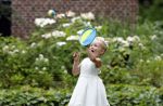 Oegstgeest 30 juli 2022
Trouwen Maxime Meiland en Leroy Molkenboer op kasteel Oud Poelgeest . Aanwezig natuurlijk Martien Meiland Erica Meiland Montana Meiland en haar partner Dirk Hoogstraten. Ook hun dochters Claire en Vive waren aanwezig.