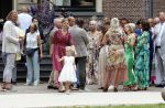 Oegstgeest 30 juli 2022
Trouwen Maxime Meiland en Leroy Molkenboer op kasteel Oud Poelgeest . Aanwezig natuurlijk Martien Meiland Erica Meiland Montana Meiland en haar partner Dirk Hoogstraten. Ook hun dochters Claire en Vive waren aanwezig.