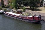 Amsterdam 23 en 24 juli 2022
Ellen ten Damme bij haar woonboot / woonark