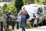 Amsterdam 23 en 24 juli 2022
Ellen ten Damme bij haar woonboot / woonark
